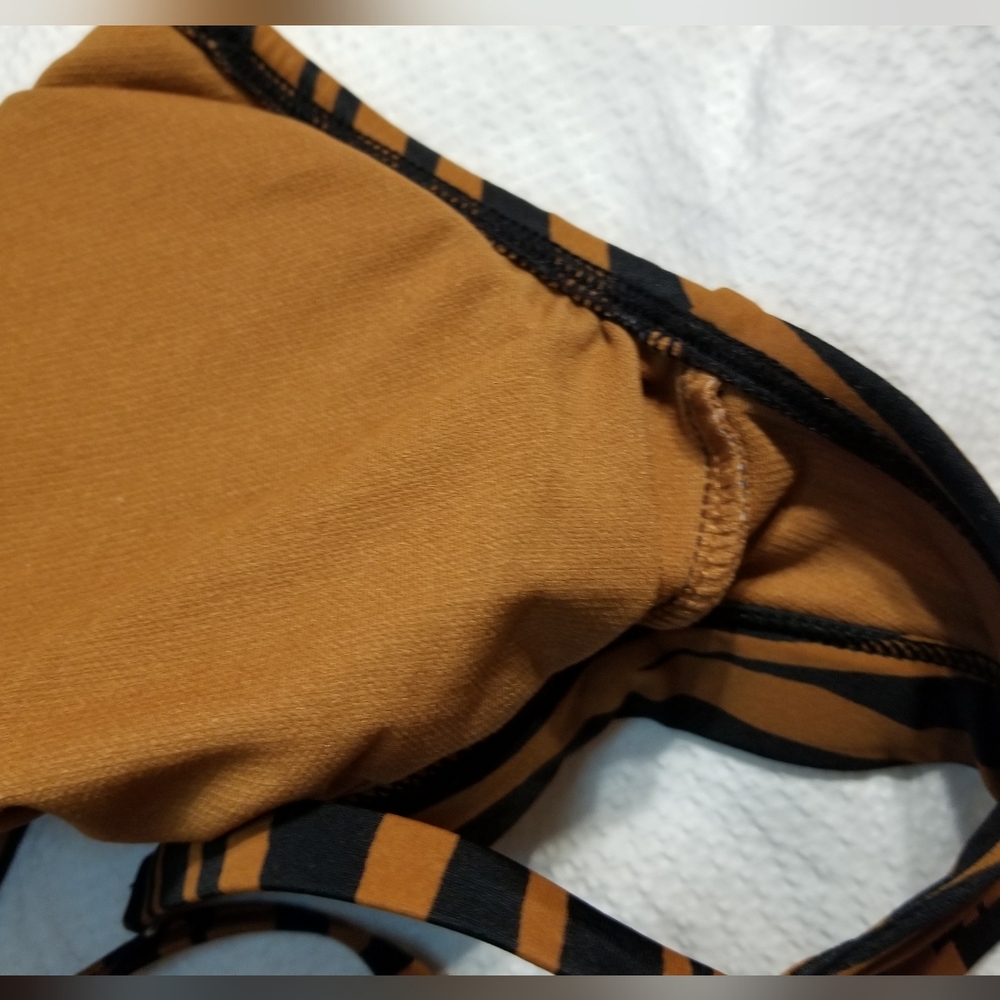 NWT ANIMAL PRINT BRA SWIM TOP CROSS BACK TIE REMOVABLE PADS - Picture 4 of 5